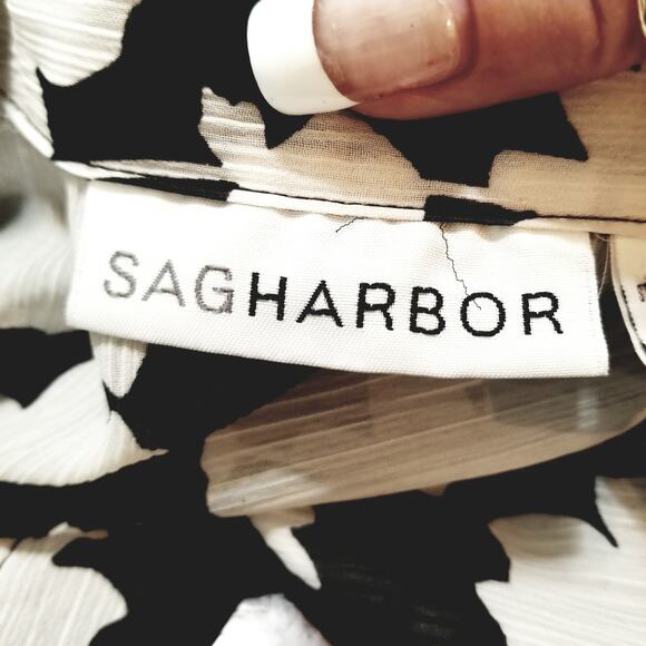 Sag Harbor Black White Sheer See Through Floral Short Sleeve Button Down Size M - Picture 6 of 7